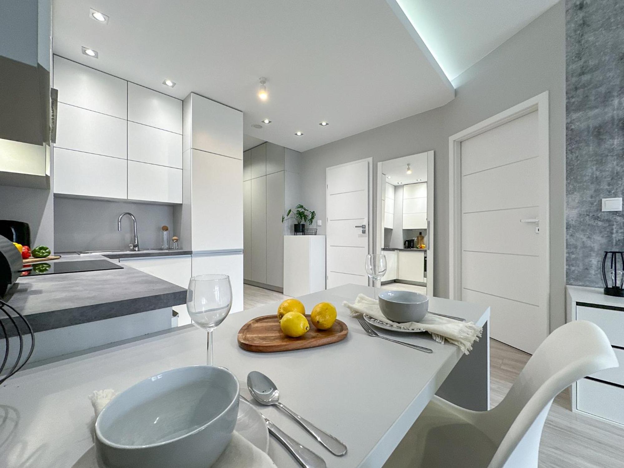 Krakowski Zakatek- Apartament Premium Z Garazem Екстер'єр фото