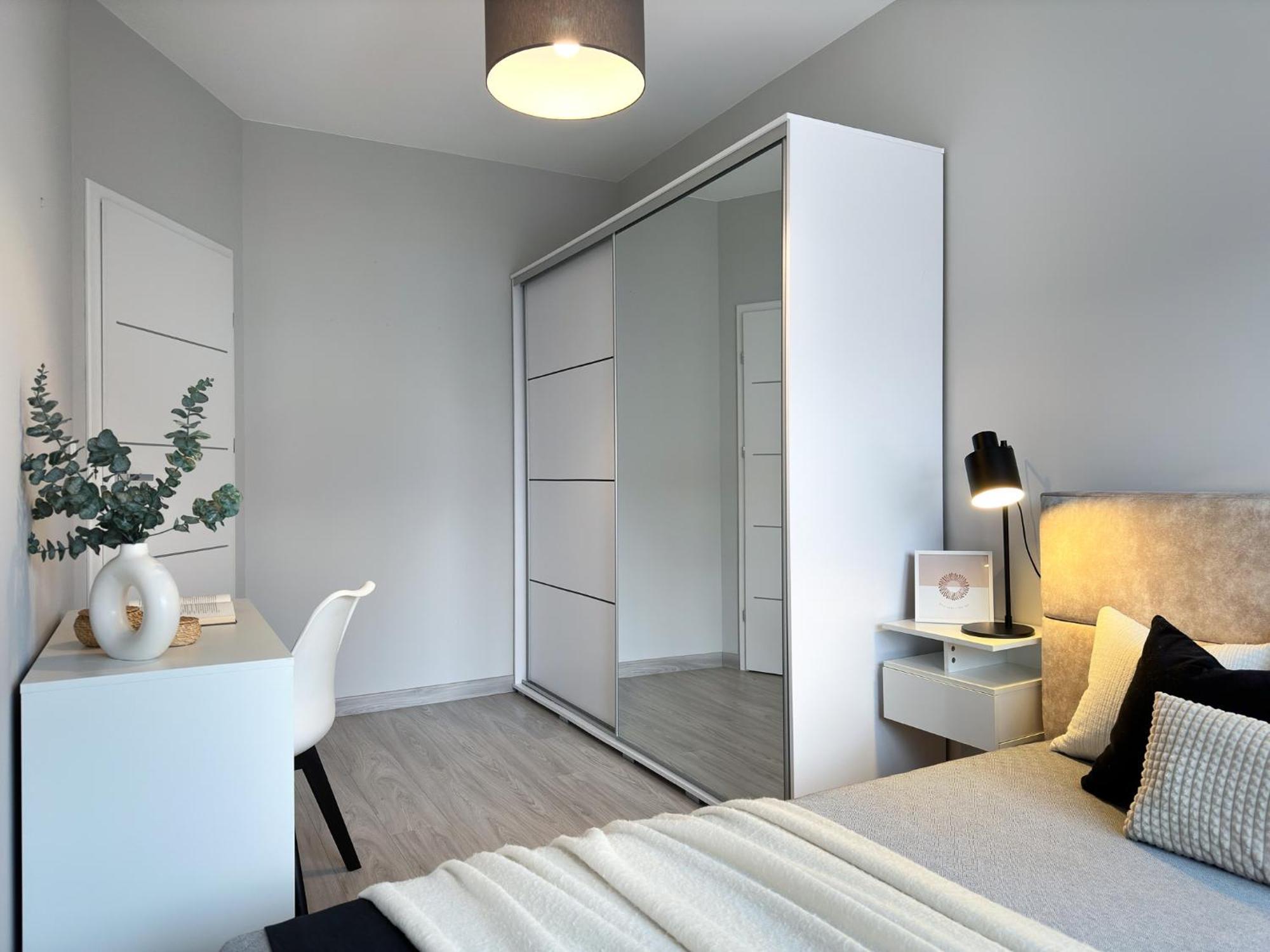 Krakowski Zakatek- Apartament Premium Z Garazem Екстер'єр фото